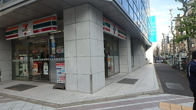 コンビニ　セブンイレブン（コンビニ）まで189m