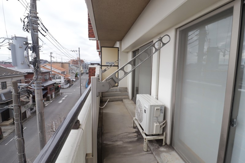 バルコニー　他室参考写真（反転）