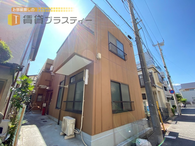 建物外観　始発の妙典駅が最寄りなので、通勤も楽々。