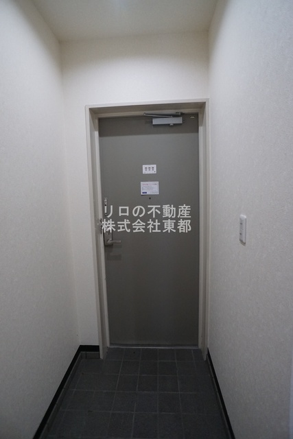 玄関　すっきりシンプルな玄関スペースです！