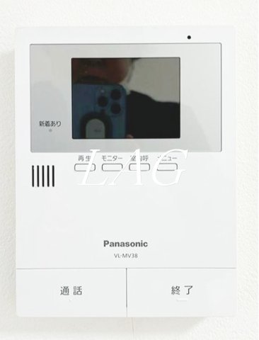 セキュリティ　モニター付きインターホンです。