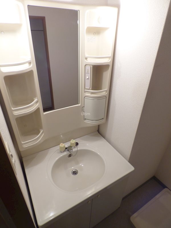 洗面設備　別部屋のお写真です。ご参考までに！