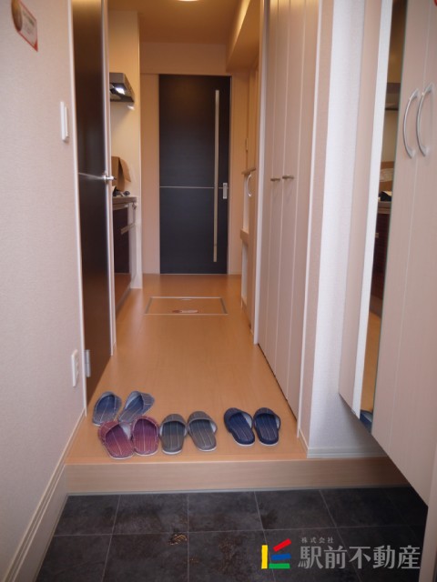 玄関　シューズボックスつき！