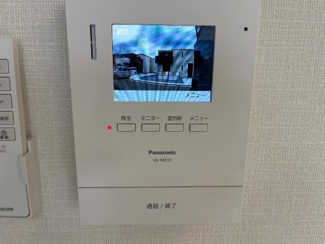 グランコート 西本町の居間写真