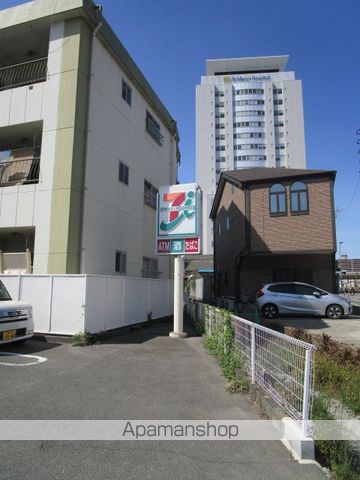 コンビニ　セブンイレブン久留米試験場前駅前店（コンビニ）まで260m