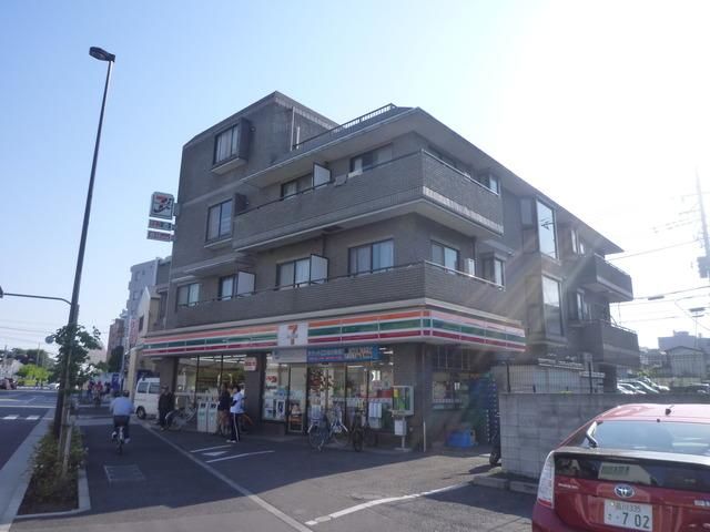 コンビニ　セブンイレブン（コンビニ）まで297m