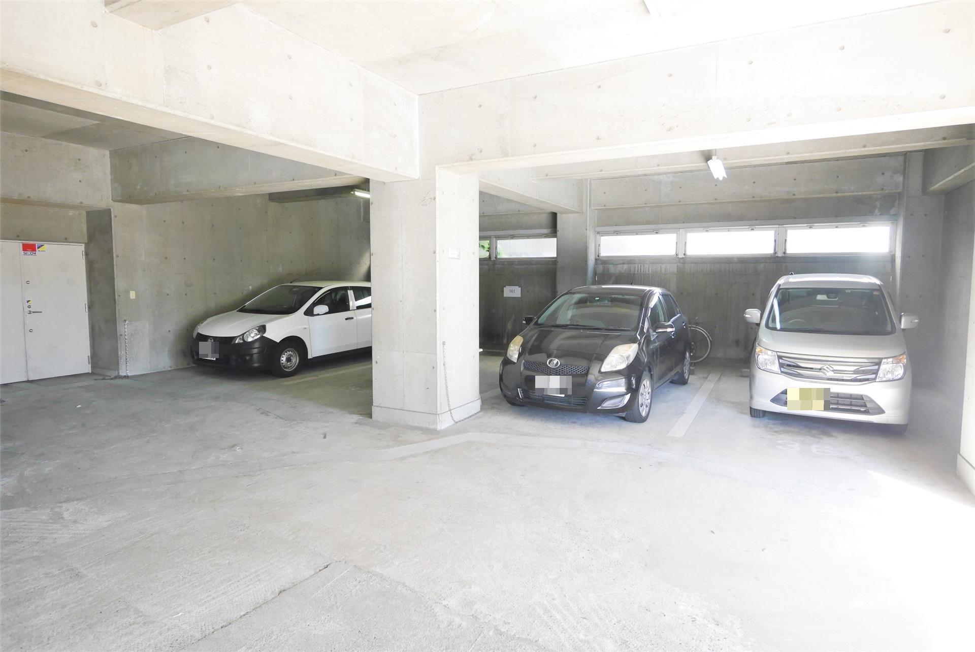 駐車場