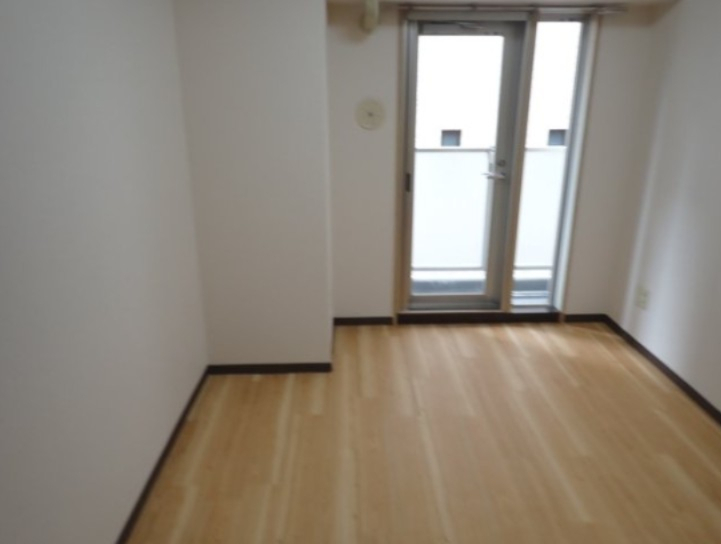 居室・リビング　※別部屋の参考写真です。