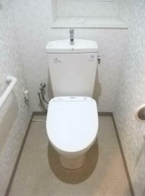 トイレ　参考写真