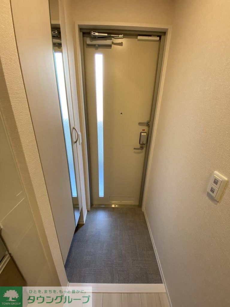 クレール西大宮の玄関写真