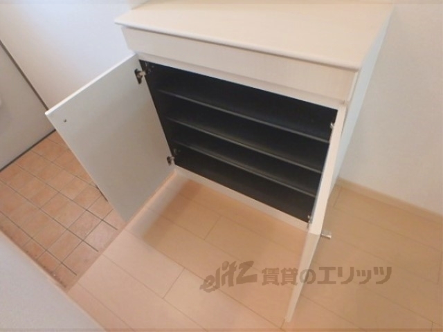 収納　下駄箱