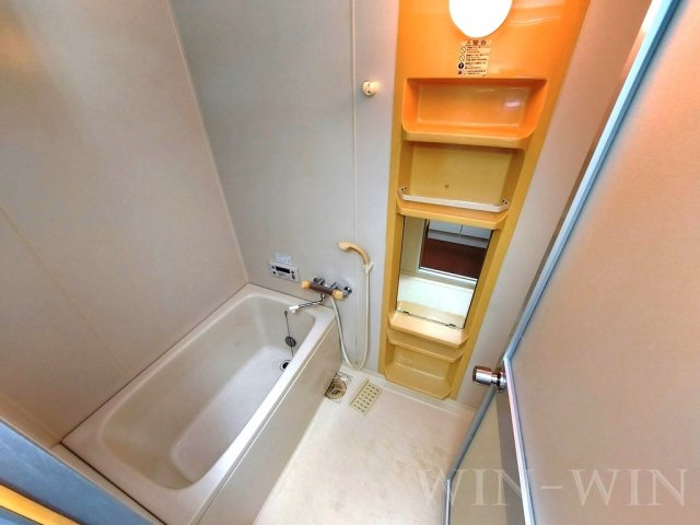 バス・シャワールーム　イメージ（同建物内別部屋の写真です）