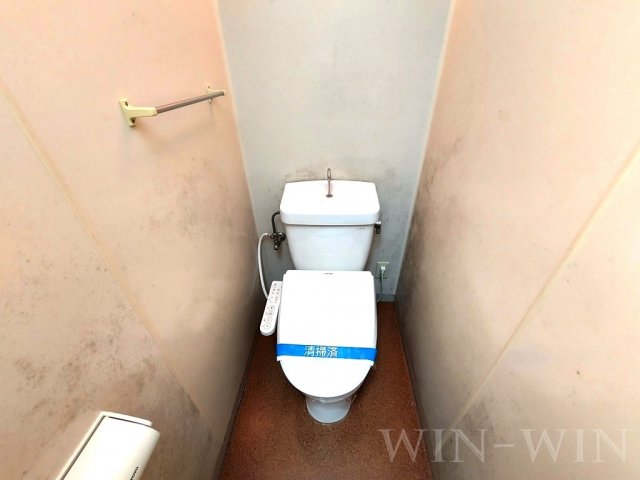 トイレ　イメージ（同建物内別部屋の写真です）