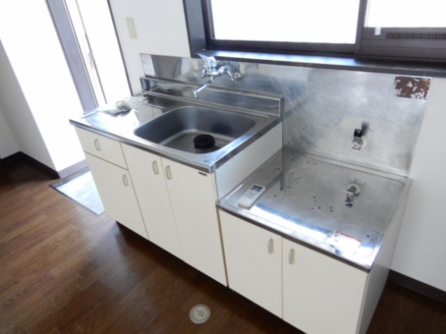 キッチン　図面と現状に相違がある場合には現状を優先