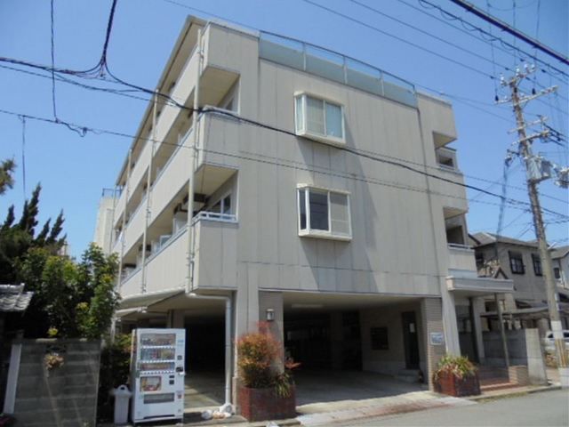和歌山市砂山南のマンションの建物外観