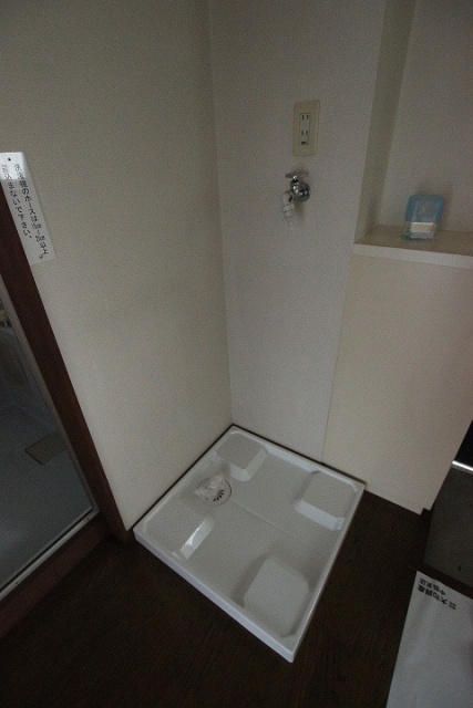 その他　写真は別号室のものです。