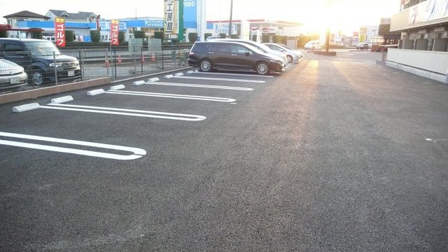 駐車場　敷地内駐車スペース