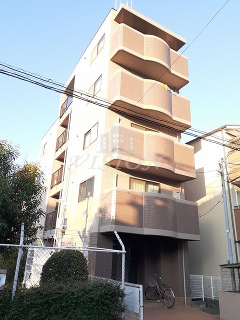 大阪府大阪市北区大淀中５の賃貸マンションの外観