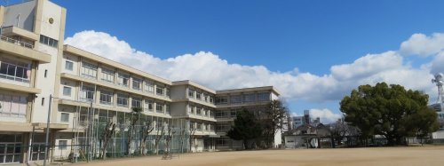 【朝日プラザ船場の小学校】