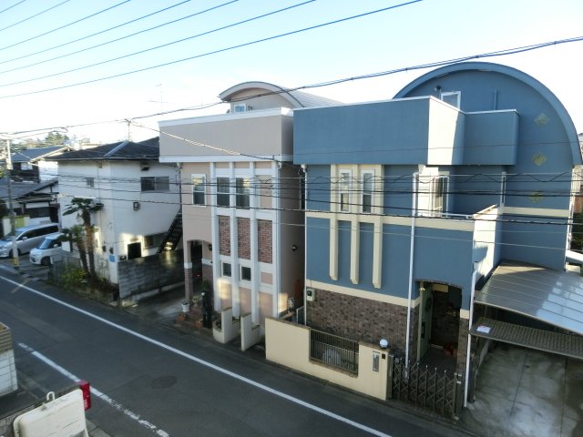 眺望　開放感のある２階からの眺望。 （※参考写真）