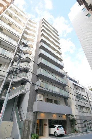 千代田区神田佐久間町のマンションの建物外観