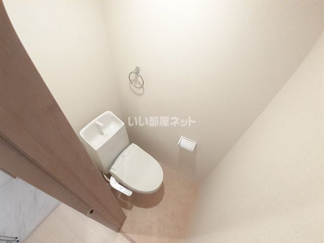 【枚方市牧野阪のアパートのトイレ】