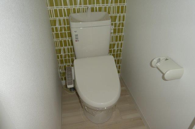 トイレ　ウォシュレット