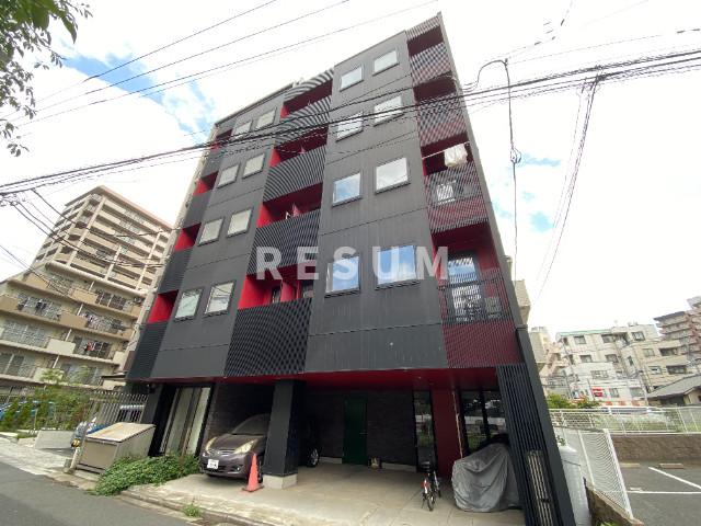 千葉市中央区登戸のマンションの建物外観