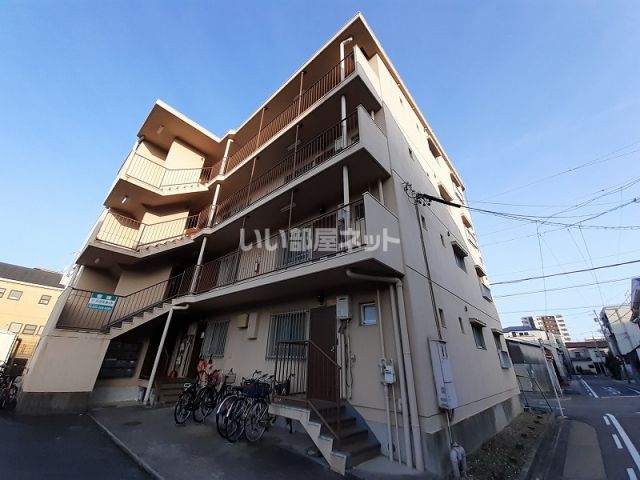 名古屋市東区矢田南のマンションの建物外観