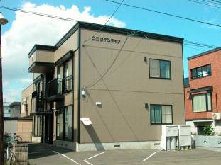 札幌市東区北三十四条東のアパートの建物外観