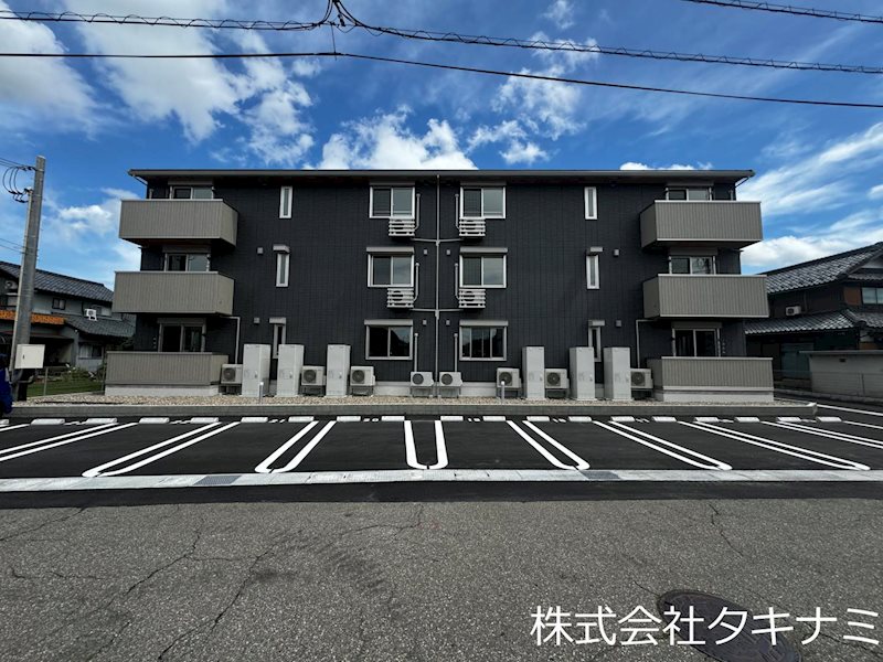 D-Residence高木中央の建物外観