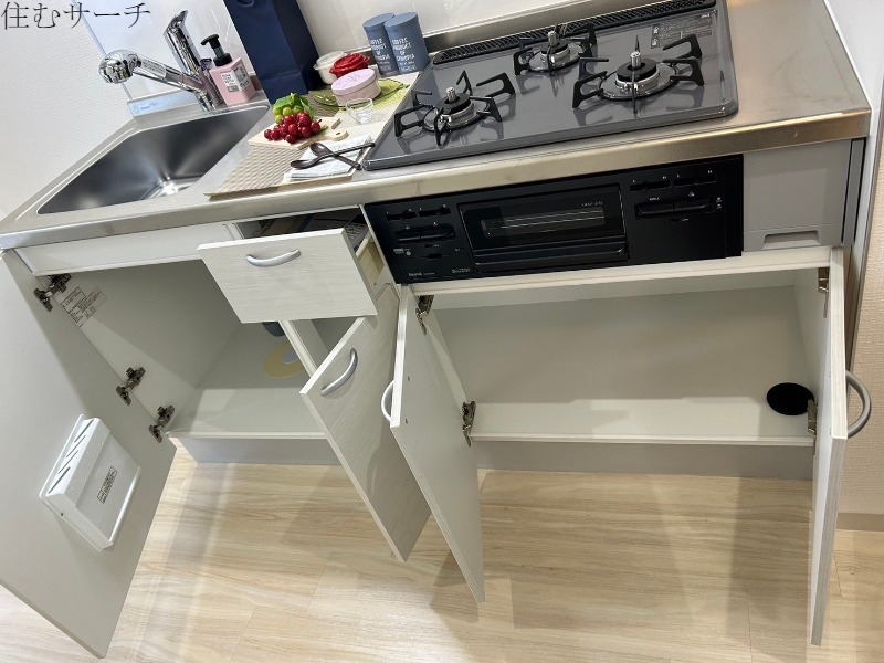 収納　キッチン収納