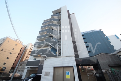 地下鉄御堂筋線 江坂駅 徒歩10分 築18年