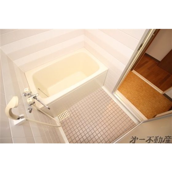 バス・シャワールーム　浴室