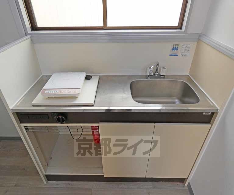 キッチン　キッチンです。