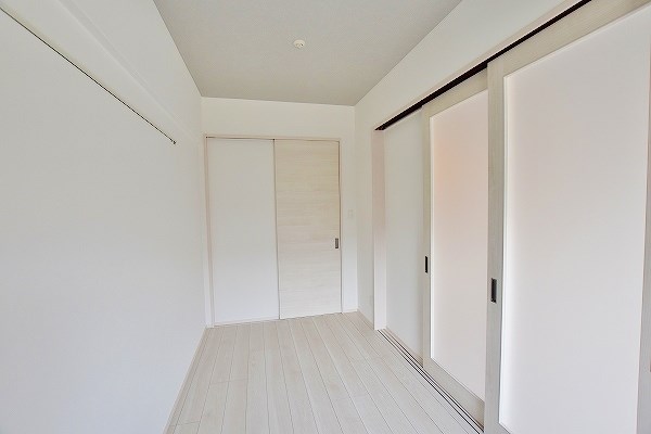 その他部屋・スペース　★洋室5.3帖★