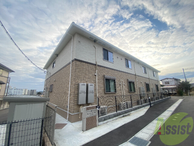 建物外観　仙台市泉区七北田駕籠沢沢「サンフィールド泉」