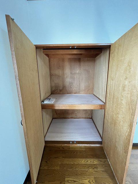 洗面設備　収納