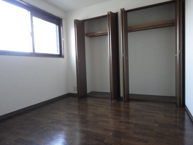 収納　北側洋室