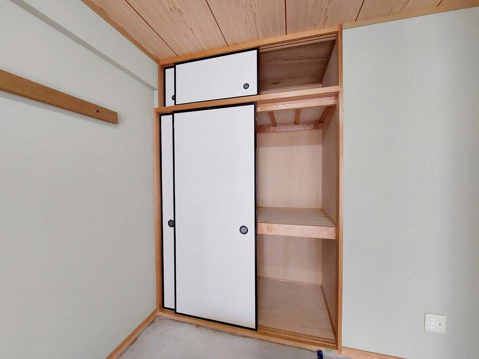 収納　押入れ