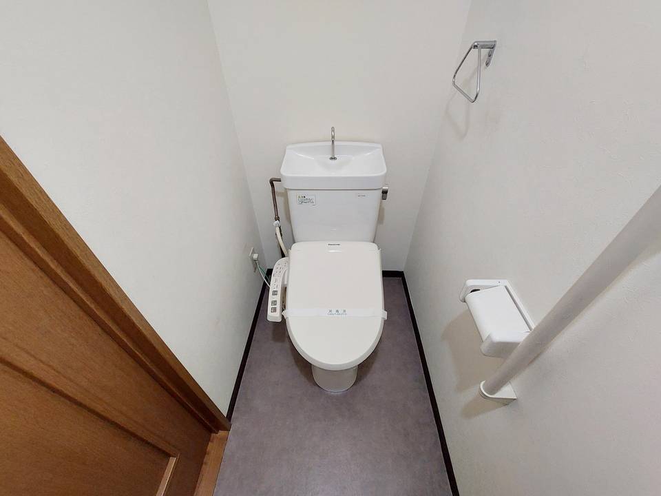 トイレ　トイレ