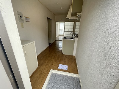 玄関　明るい玄関です