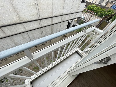 バルコニー　開放的で明るい空間を演出してくれるバルコニーです