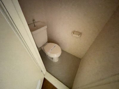 トイレ　ゆったりとした空間のトイレです