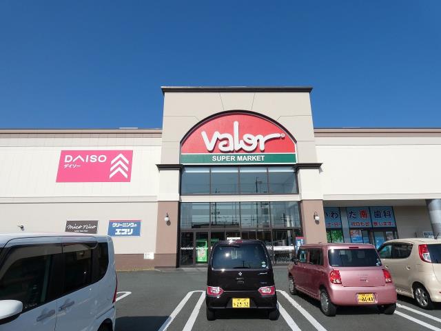 スーパー　バロー　磐田店（スーパー）まで669m