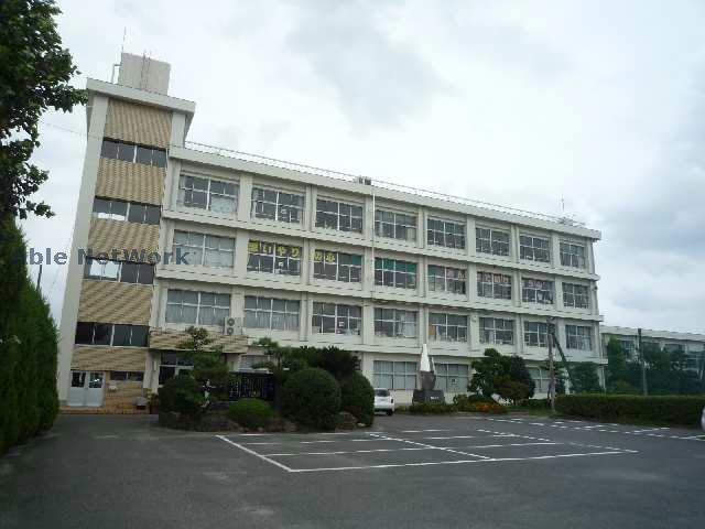 中学校　扶桑町立扶桑中学校（中学校）まで533m