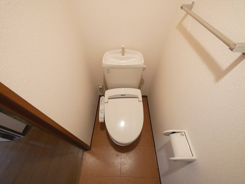 トイレ　ウォシュレット