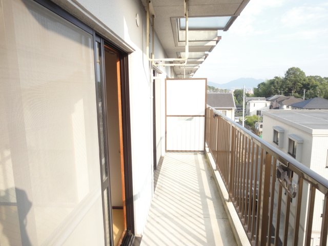 バルコニー　同物件別室です