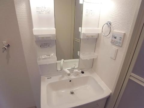 洗面設備　洗髪洗面化粧台