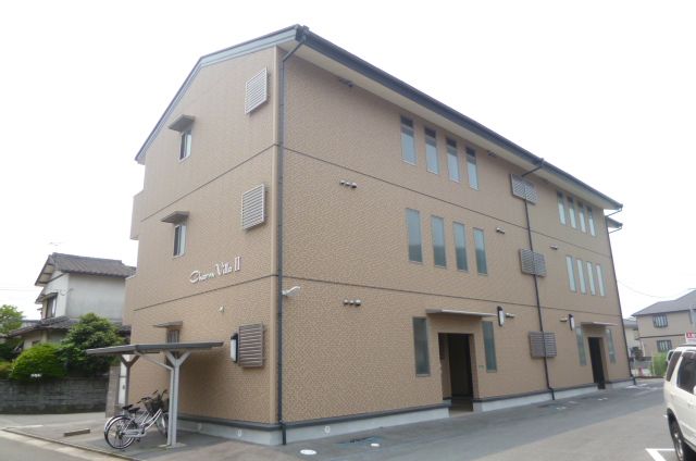 駐車場　車をお持ちの方に嬉しい駐車場付きの物件です